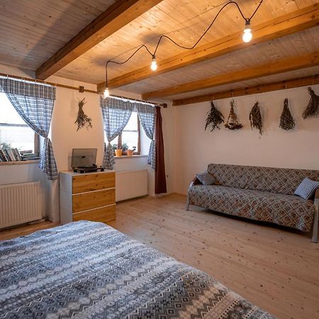 Prizemi Vesnicke Usedlosti - Cozy Village Homestead Vidov Exteriör bild