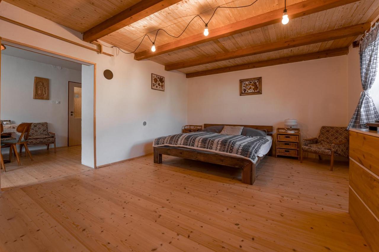Prizemi Vesnicke Usedlosti - Cozy Village Homestead Vidov Exteriör bild